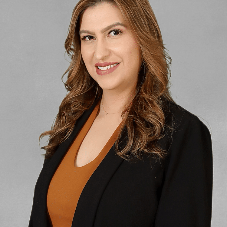 Maribel Ramirez, Accounting Manager